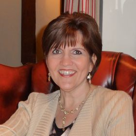 Author Debra Binns